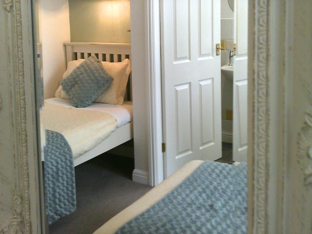 Cornerbrook Guest House Kingston upon Hull Room photo